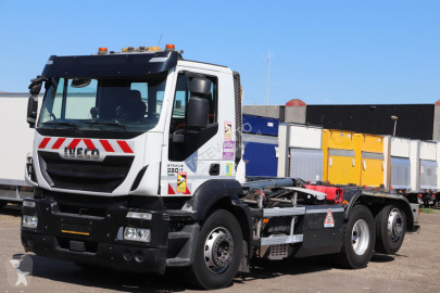 Camion fourgon Iveco
