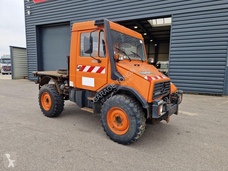 Camion Mercedes U90
