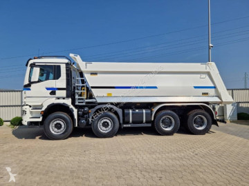 Camion benne MAN
