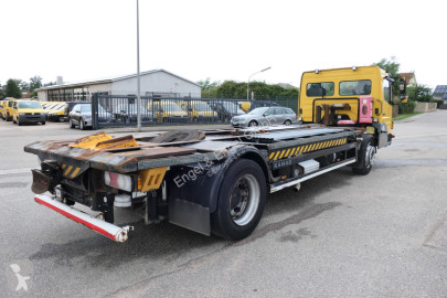 Camion châssis Mercedes