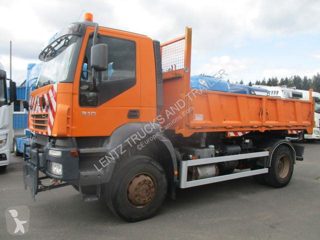 Camion Iveco TRAKKER 4X4-WINTERDIENST-ORG KM -TOP