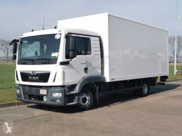 Camion fourgon MAN