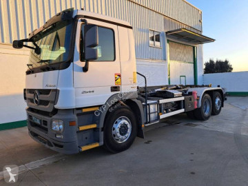Camion grue ridelles Mercedes