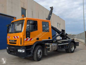 Camion polybenne Iveco
