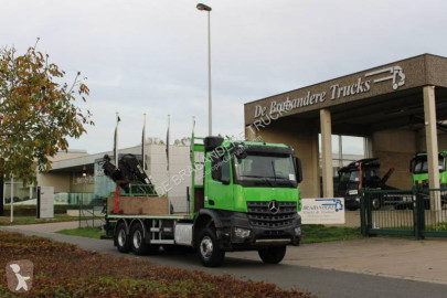 Camion Mercedes Arocs 2636