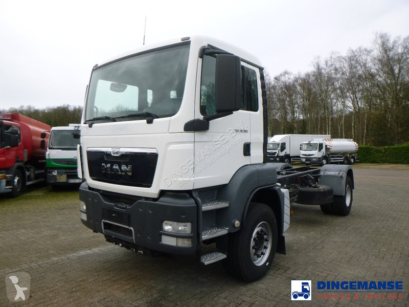 Camion MAN 19.360 4X2 BBS manual Euro 2 chassis...