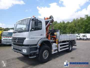 Camion grue Mercedes