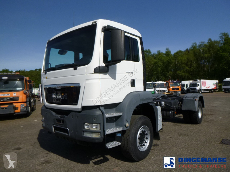 Camion MAN 19.360 4X2 BBS manual Euro 2 chassis...