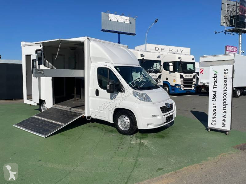 Camion Peugeot van à chevaux Boxer 2,2L HDI 130 CV Gazoil Euro