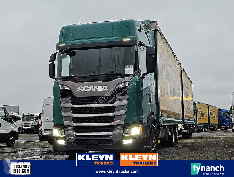 Kamion Scania S450 6X2*4 RET. FORKLIFTC