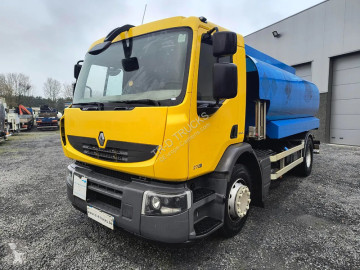 Camion citerne hydrocarbures Renault
