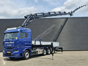 Camion grue MAN