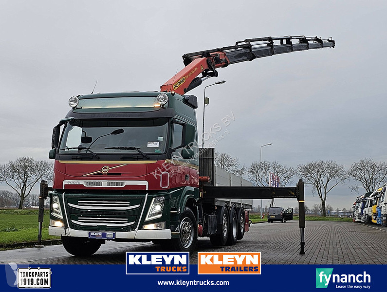 Camion Volvo 500 8X2 PK33002 6X HYDR.