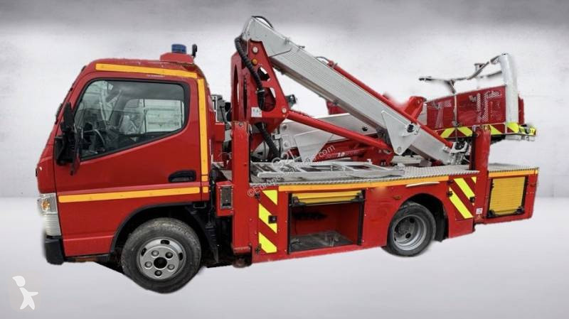 Camion Mitsubishi Fuso