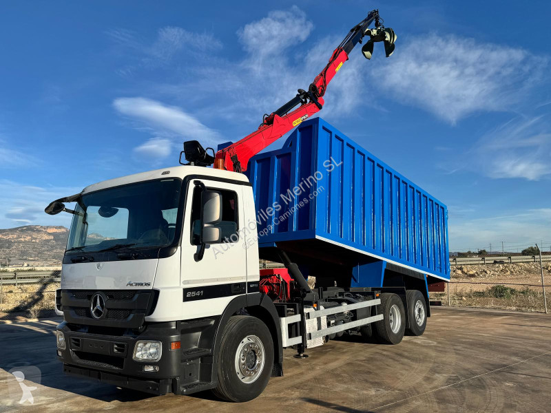 Camion Mercedes ACTROS 2541