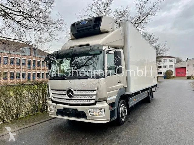 Kamion Mercedes 1218 Carrier Supra...