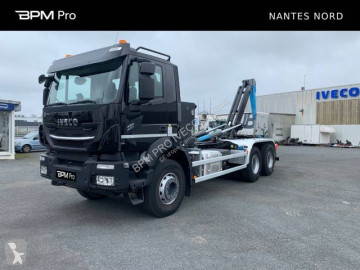 Camion polybenne Iveco