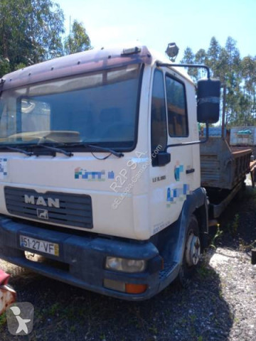 Camion MAN LE 8.180