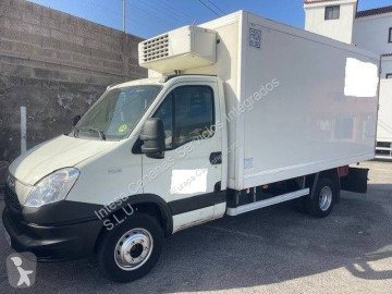Camión Iveco Daily 70C15