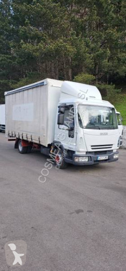 Camion rideaux coulissants (plsc) Iveco
