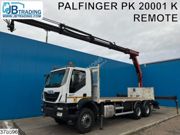 Camion plateau Iveco