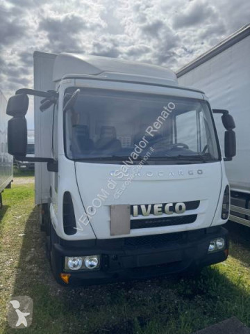 Camion fourgon Iveco