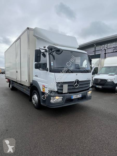 Vrachtwagen Mercedes