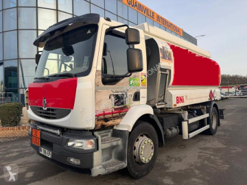 Camion citerne hydrocarbures Renault