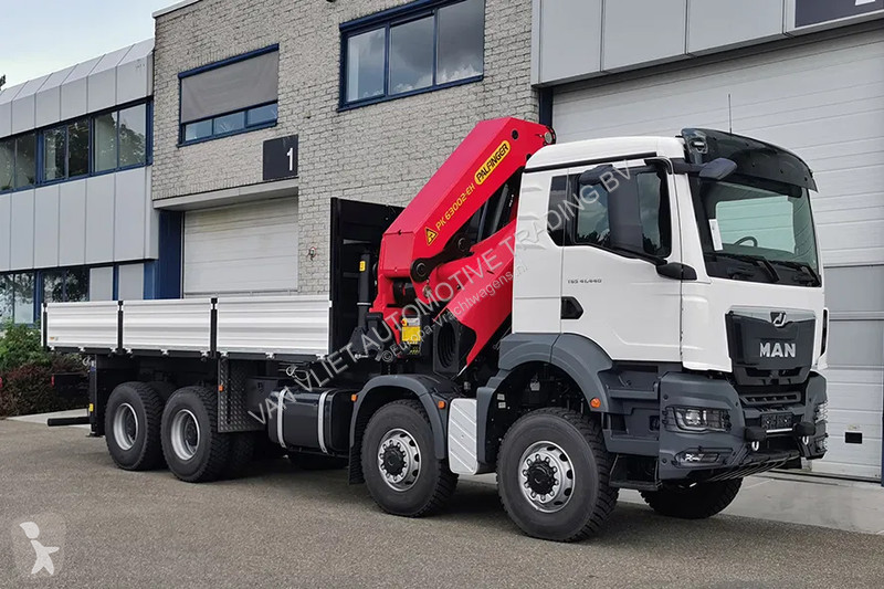 Kamion MAN 41.440 BB CH Flatbed with Crane (3...