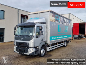 Camión tautliner (lonas correderas) Volvo
