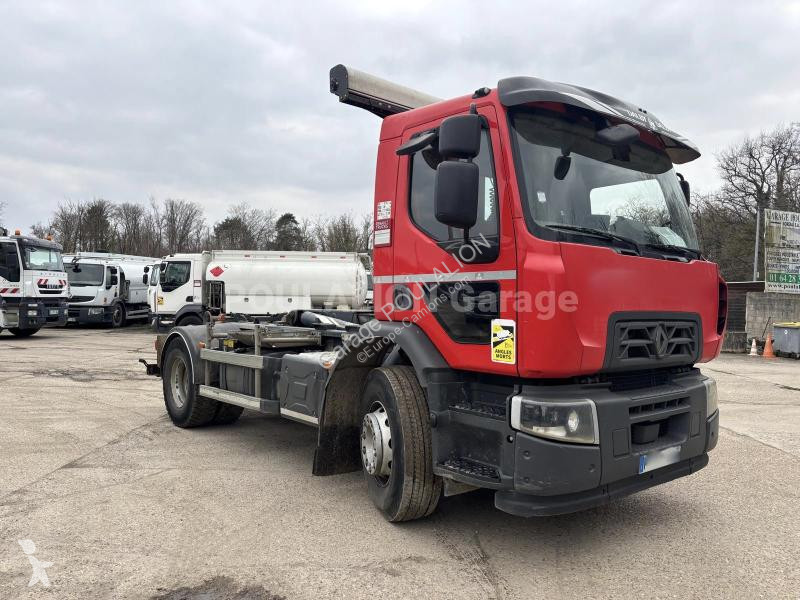 Camion Renault Empattement court: 3m80 PREMIUM...