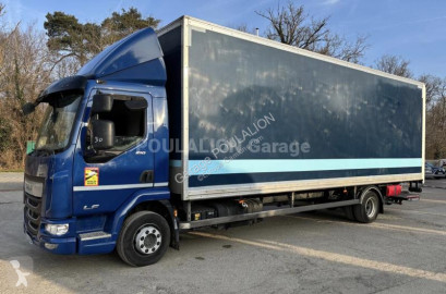 Camion fourgon DAF