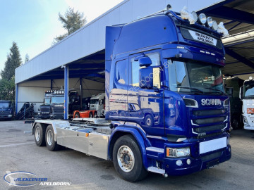 Camión chasis Scania