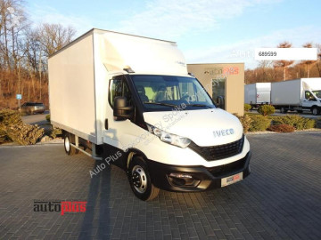 Camion fourgon Iveco
