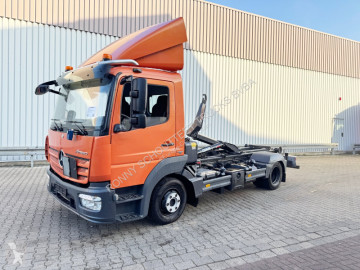 Camion polybenne Mercedes