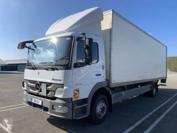 Camion fourgon polyfond Mercedes