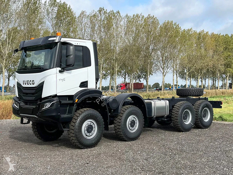 Camion Iveco T-Way AD410T47WH-5020 AT Chassis...