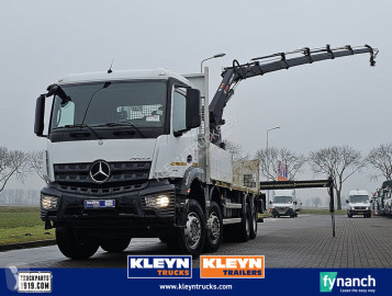 Camion grue Mercedes