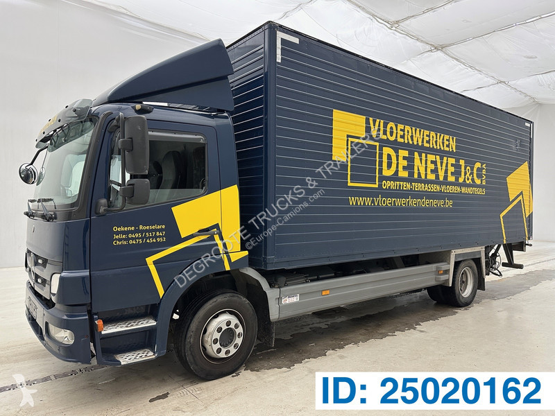 Lastbil Mercedes 1218
