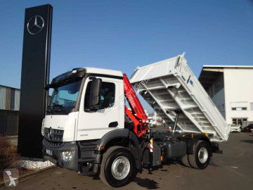 Camion tri-benne Mercedes neuf