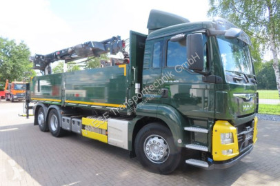 Camion grue MAN