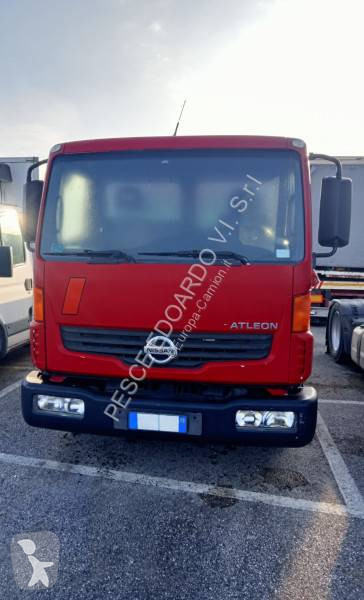 Camion Nissan