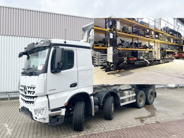 Camion polybenne Mercedes