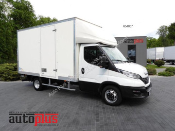 Camion fourgon Iveco