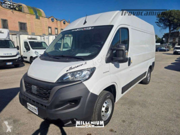 Caja cerrada Fiat