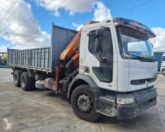 Camión plataforma caja abierta Renault