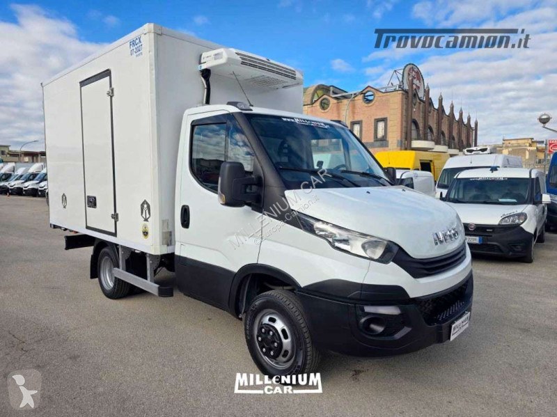 Veicolo commerciale Iveco 35-15 EURO 6 CELLA...