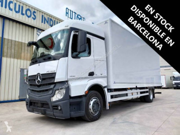 MercedesActros1836