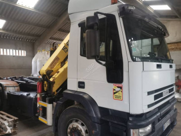Camion polybenne Iveco