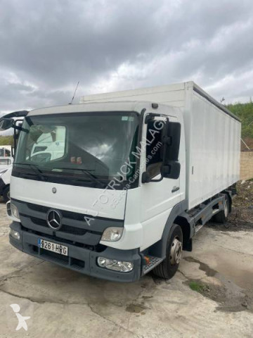 Camión tautliner (lonas correderas) Mercedes
